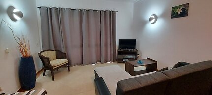 Jeannies Oura Estrela Apartamentos