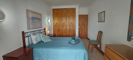 Jeannies Oura Estrela Apartamentos