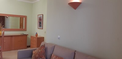 Jeannies Oura Estrela Apartamentos