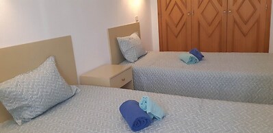Jeannies Oura Estrela Apartamentos