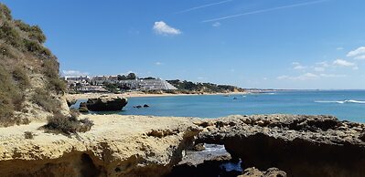 Jeannies Oura Estrela Apartamentos