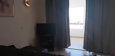 Jeannies Oura Estrela Apartamentos