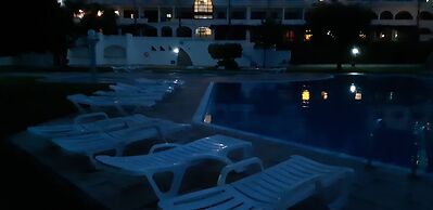 Jeannies Oura Estrela Apartamentos