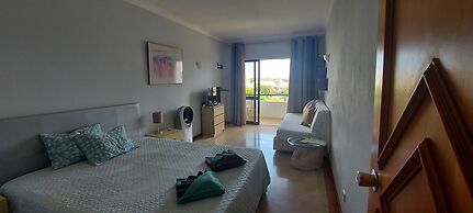 Jeannies Oura Estrela Apartamentos