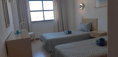 Jeannies Oura Estrela Apartamentos