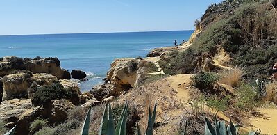 Jeannies Oura Estrela Apartamentos