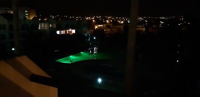 Jeannies Oura Estrela Apartamentos