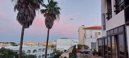 Jeannies Oura Estrela Apartamentos