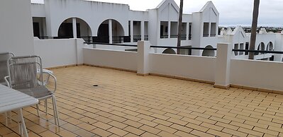 Jeannies Oura Estrela Apartamentos