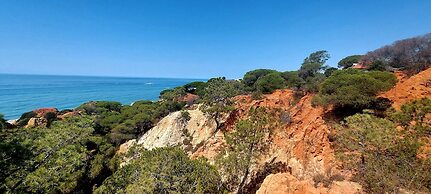 Jeannies Oura Estrela Apartamentos