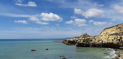 Jeannies Oura Estrela Apartamentos