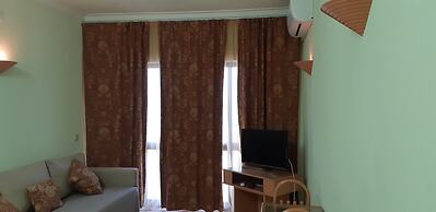 Jeannies Oura Estrela Apartamentos