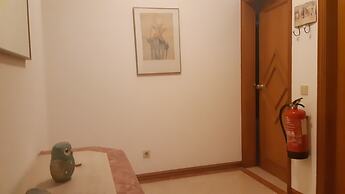 Jeannies Oura Estrela Apartamentos