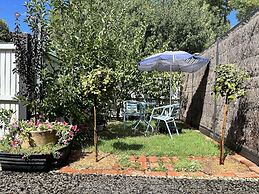 Benson House & Benson Lodge