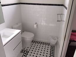 Corner Hotel Alexandra