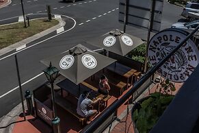 Corner Hotel Alexandra