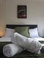 Corner Hotel Alexandra