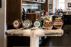 Corner Hotel Alexandra