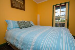 Blue House at Mountainside Wines