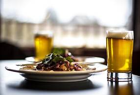 Ye Olde Argyler Lodge