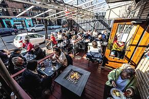 Petit Hôtel Café Krieghoff