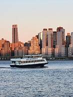 Courtyard by Marriott Edgewater NYC Area