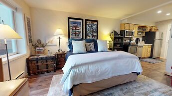 Christiania Condos - CoralTree Residence Collection