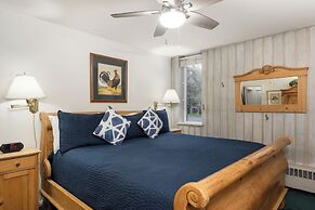 Christiania Condos - CoralTree Residence Collection