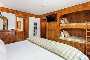 Christiania Condos - CoralTree Residence Collection