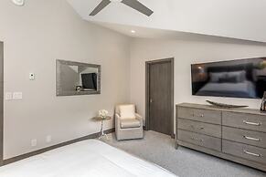 Christiania Condos - CoralTree Residence Collection