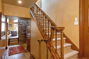 Christiania Condos - CoralTree Residence Collection