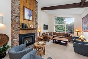 Christiania Condos - CoralTree Residence Collection