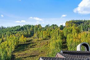 Christiania Condos - CoralTree Residence Collection