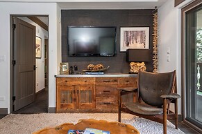 Christiania Condos - CoralTree Residence Collection