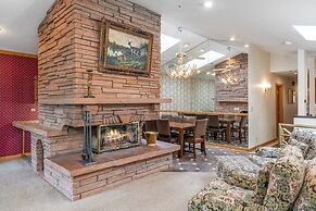 Christiania Condos - CoralTree Residence Collection