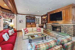 Christiania Condos - CoralTree Residence Collection