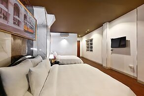 The Noble Swan Hotel New World