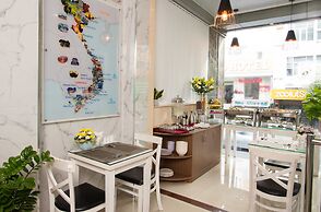 The Noble Swan Hotel New World