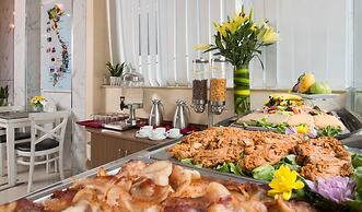 The Noble Swan Hotel New World