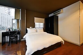 The Noble Swan Hotel New World