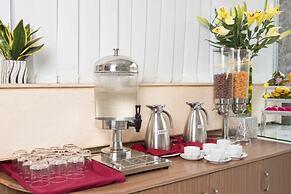 The Noble Swan Hotel New World