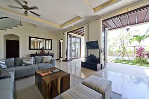 Casa de Balangan by Exotiq Villa Holidays