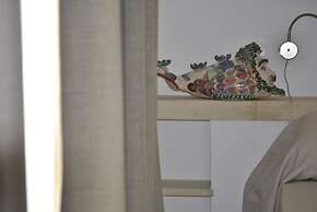 Acantha Boutique Hotel