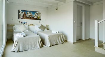 Acantha Boutique Hotel