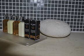 Acantha Boutique Hotel