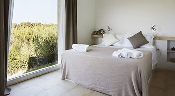 Acantha Boutique Hotel