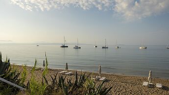 Acantha Boutique Hotel