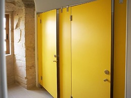 Albergue Monasterio de La Magdalena - Hostel