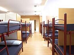 Albergue Monasterio de La Magdalena - Hostel