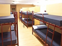 Albergue Monasterio de La Magdalena - Hostel